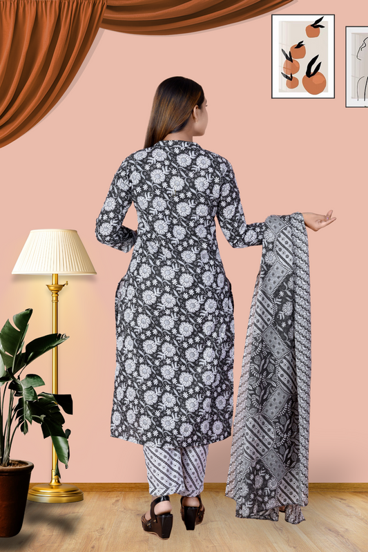 Suskriti Élora — Indigo Black Digital‑Print Pure Cotton Kurta Set with Dupatta & Printed Pants (Copy)