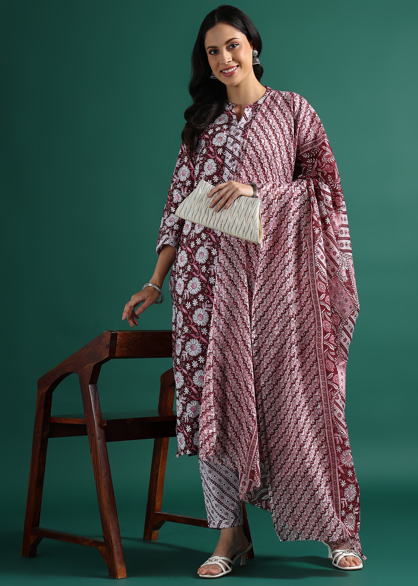Suskriti Élora — Indigo Maroon Digital‑Print Pure Cotton Kurta Set with Dupatta & Printed Pants (Copy) (Copy) (Copy)