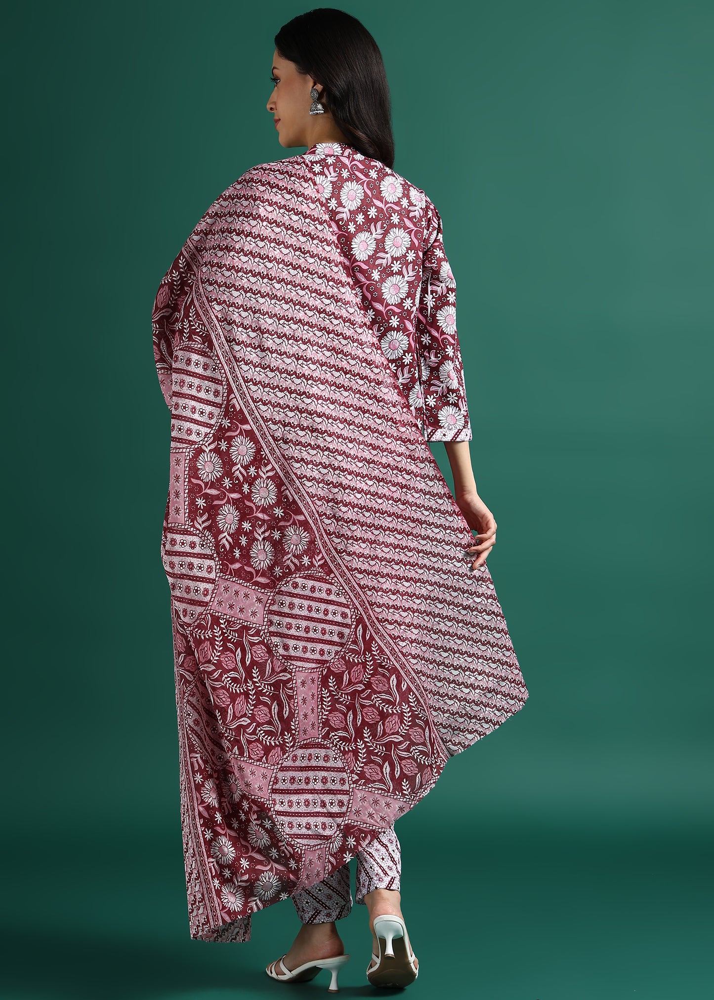 Suskriti Élora — Indigo Maroon Digital‑Print Pure Cotton Kurta Set with Dupatta & Printed Pants (Copy) (Copy) (Copy)